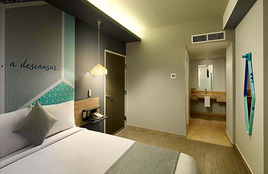 One Acapulco Diamante