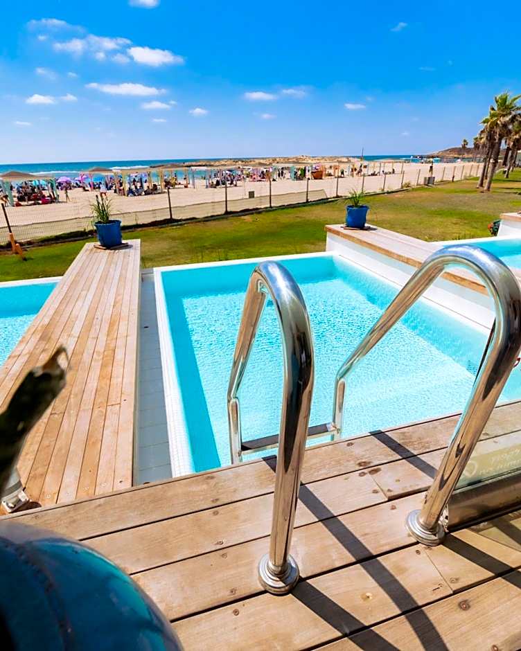 Nachsholim Beach Hotel