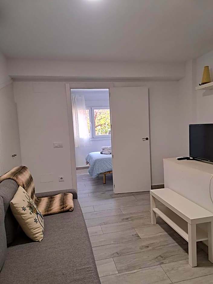 Charming Apartment up to 4 persons 3 min to Metro