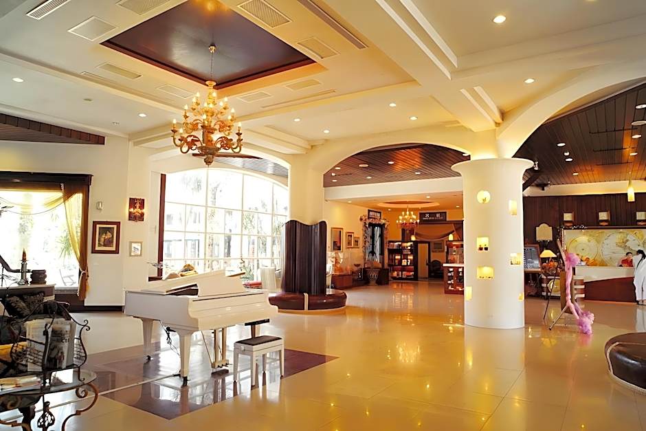 Shangrila Boutique Hotel