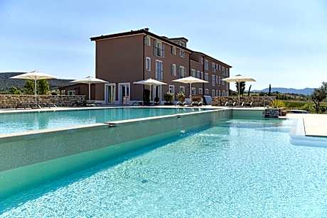 Riva Toscana Golf Resort & SPA
