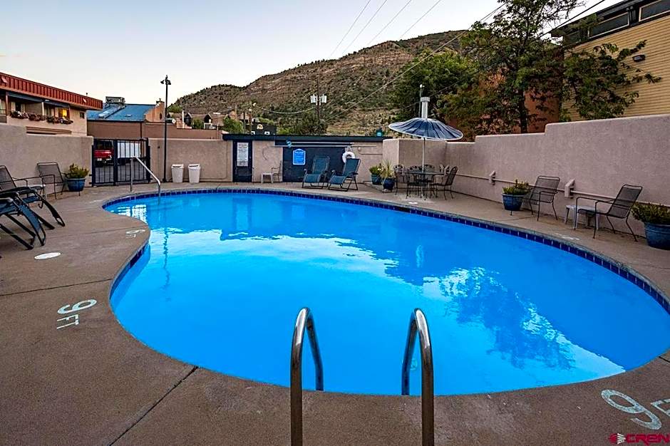 The Durango Lodge