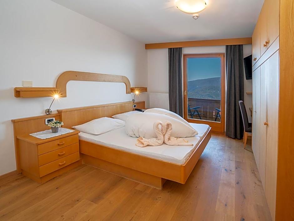 Hotel Purvita - Ski In Ski Out - Infinity Pool