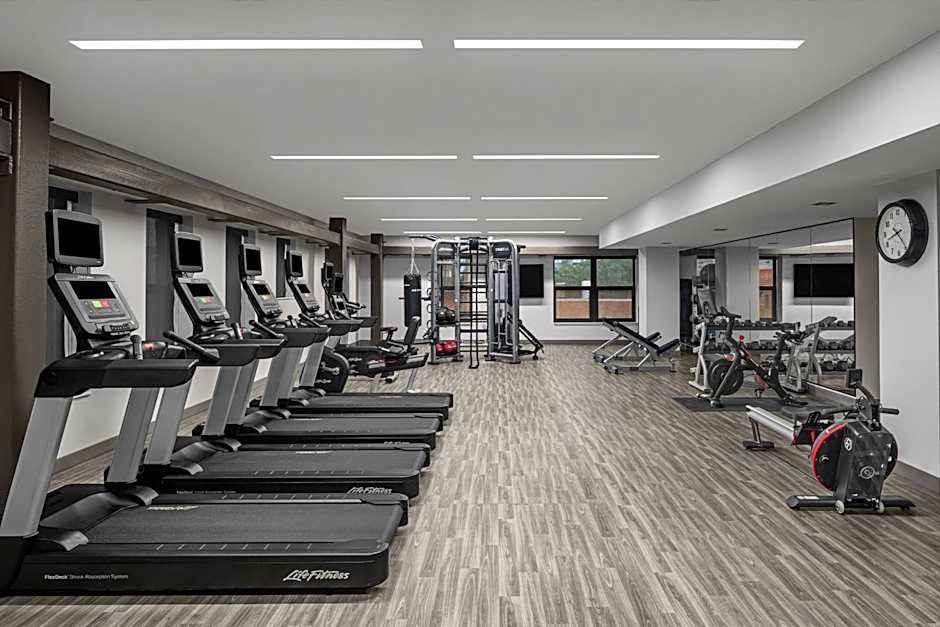 AC Hotel by Marriott Columbus Downtown