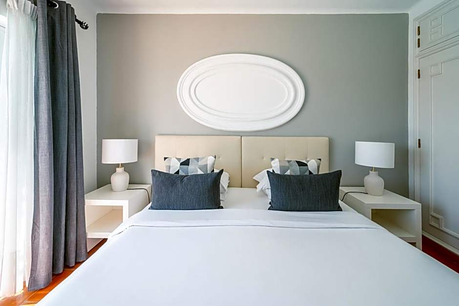 Baluarte da Vila Apartments