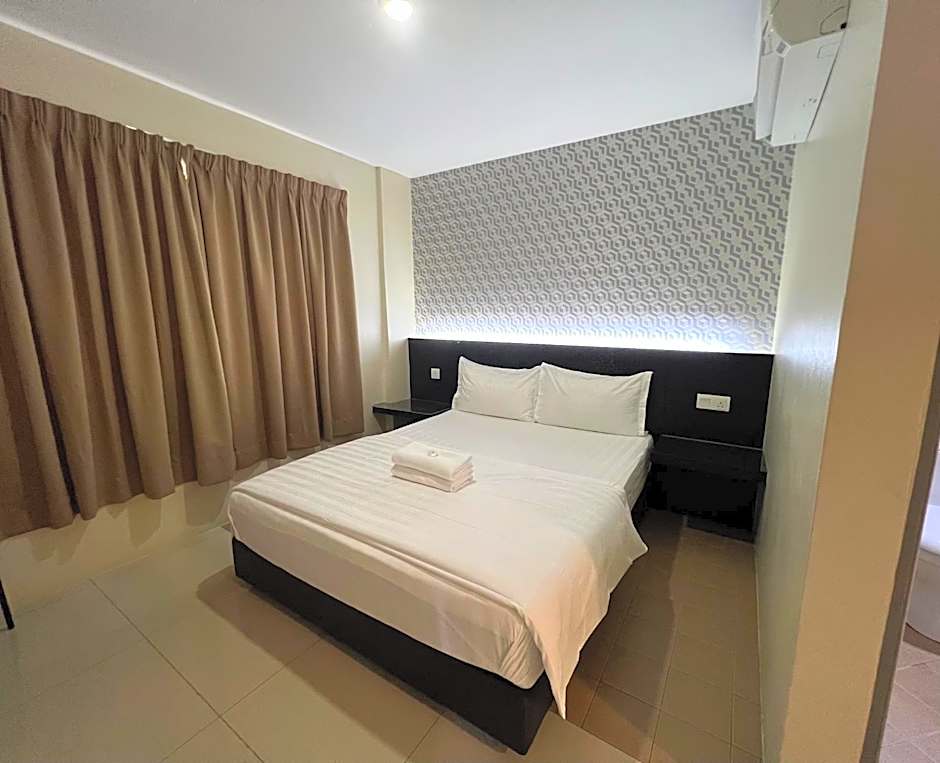 Pekan Auto City Budget Hotel