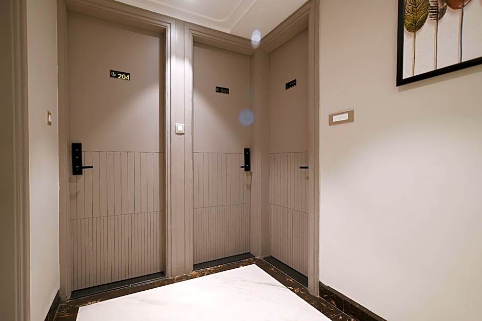 Aceotel Select Tulsi Vijay Nagar - A Luxury Boutique Hotel