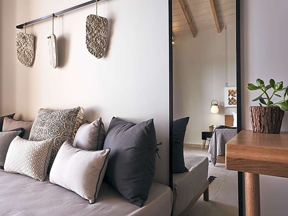 Hotel St.John Suites Adults Only