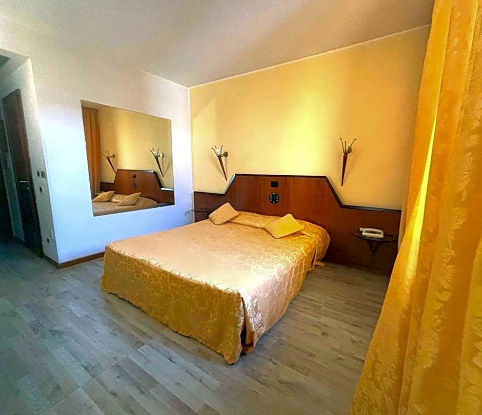Hotel Cangrande Di Soave