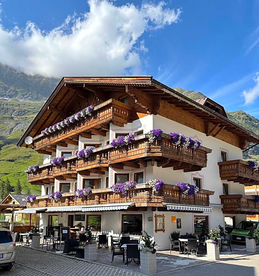 Hotel Das Lisann