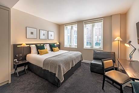 Superior King or Twin Room