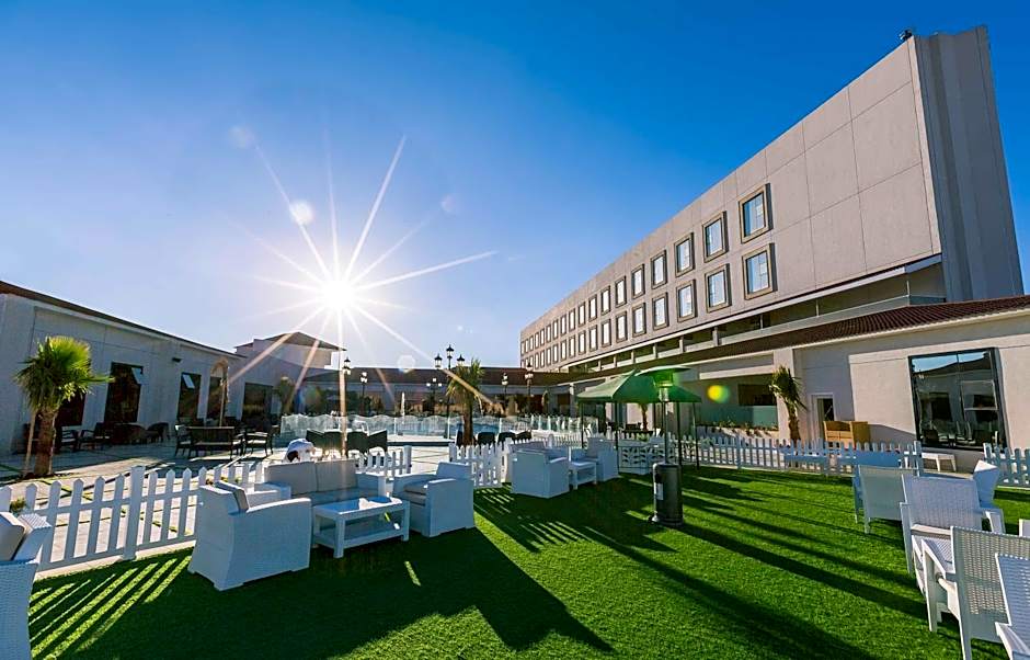 Photo 1 of 50 of Iridium Hotel