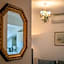 Crystal Suites Old Town