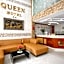 Queen Hotel Saigon Airport