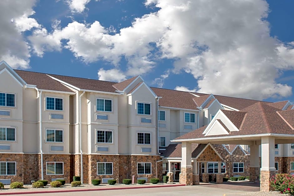 Microtel Inn & Suites Quincy by Wyndham