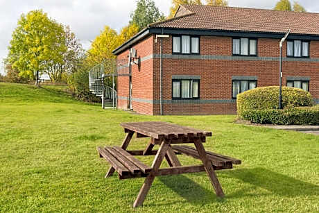 Days Inn by Wyndham Sheffield M1