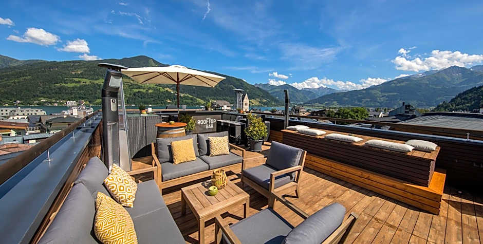 Two Timez - Boutique Hotel