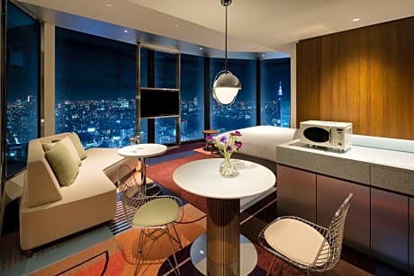 PARKROYAL Suite