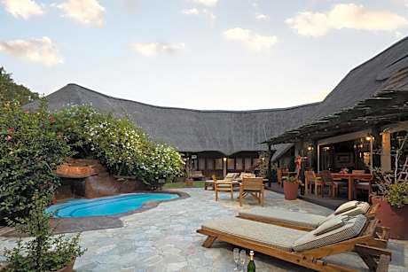 Elephants Footprint Lodge