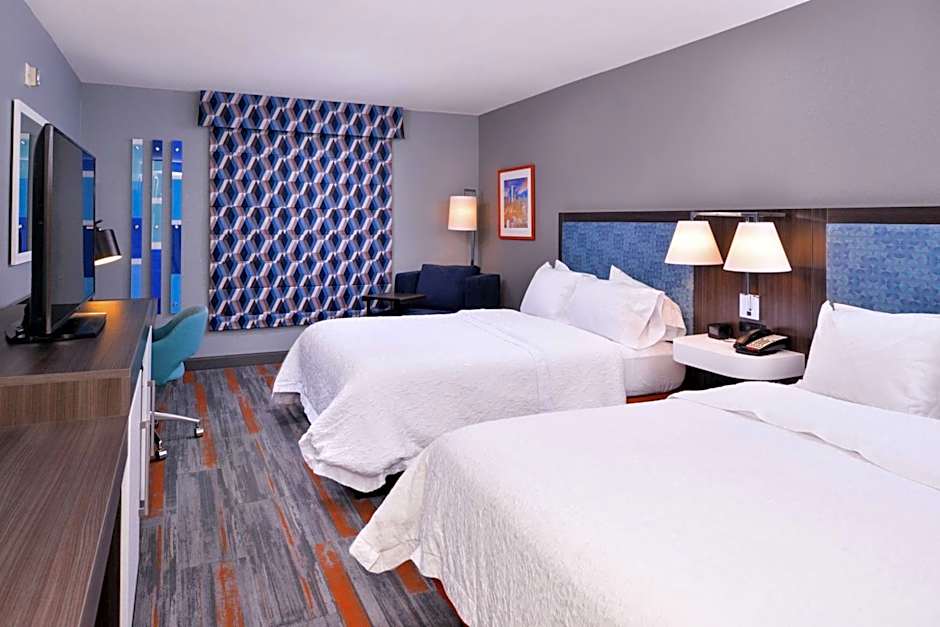 Hampton Inn By Hilton & Suites Legacy Park-Frisco