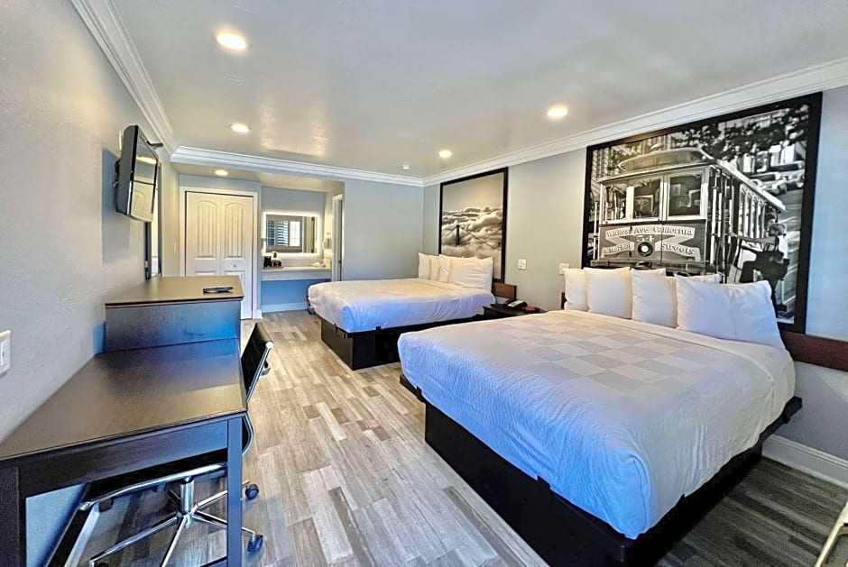 Aura Inn Monterey