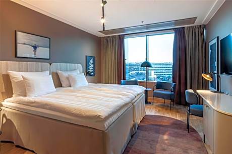 Superior Plus King Room