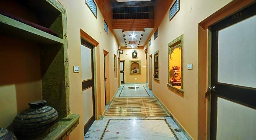 Hotel Jaisal Palace