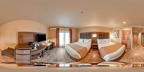 Queen Room with Two Queen Beds