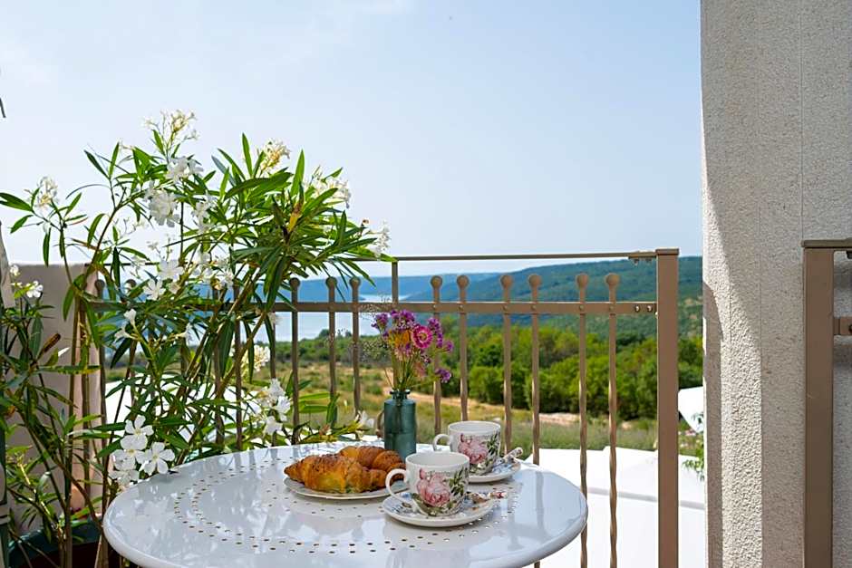 VILLA STEFANIJA small Boutique hotel&restaurant