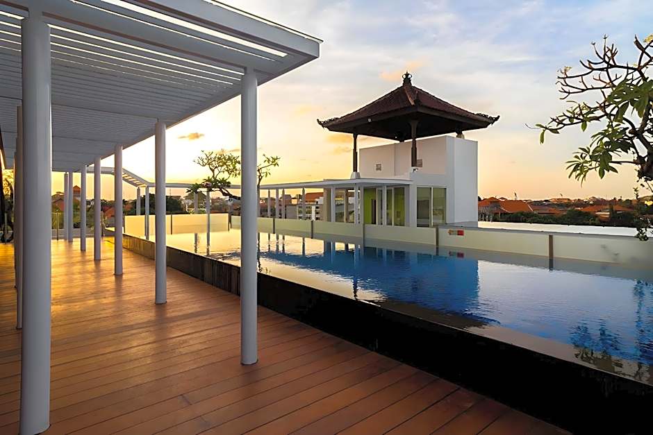 Kuta Beach Hotel