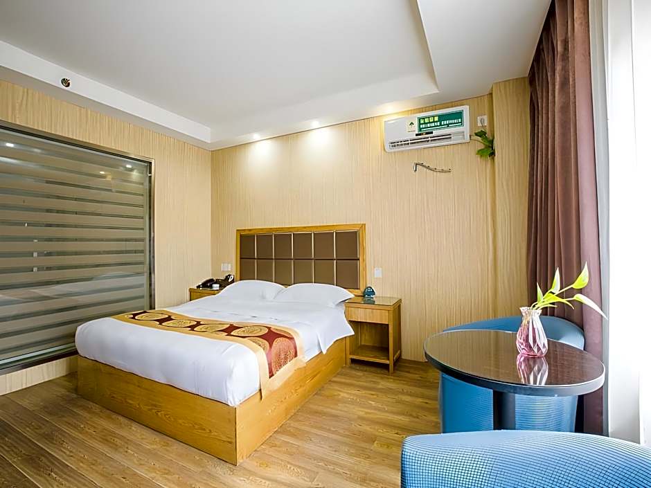 GreenTree Inn Nantong Huida Square Yuejiang Road Express Hotel