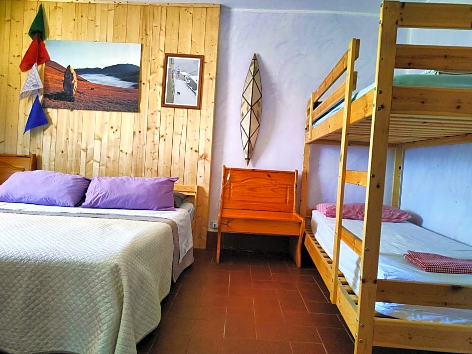 B&B Bivacco Frasassi climbing & trail running house