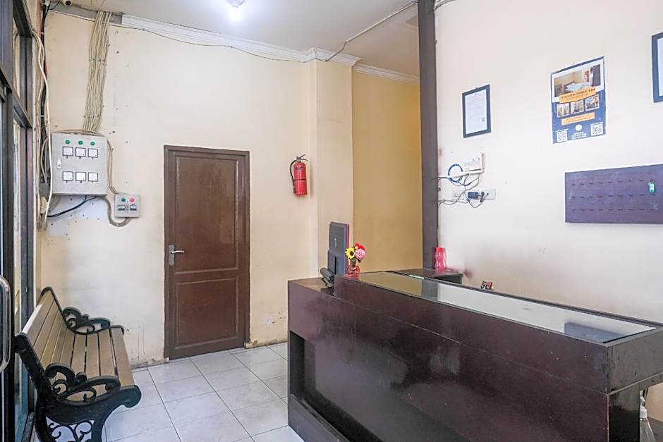 RedDoorz @ Simpang Pos Medan