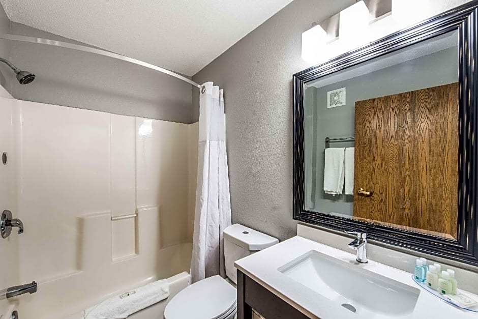 Quality Inn Owatonna Near Medical Center