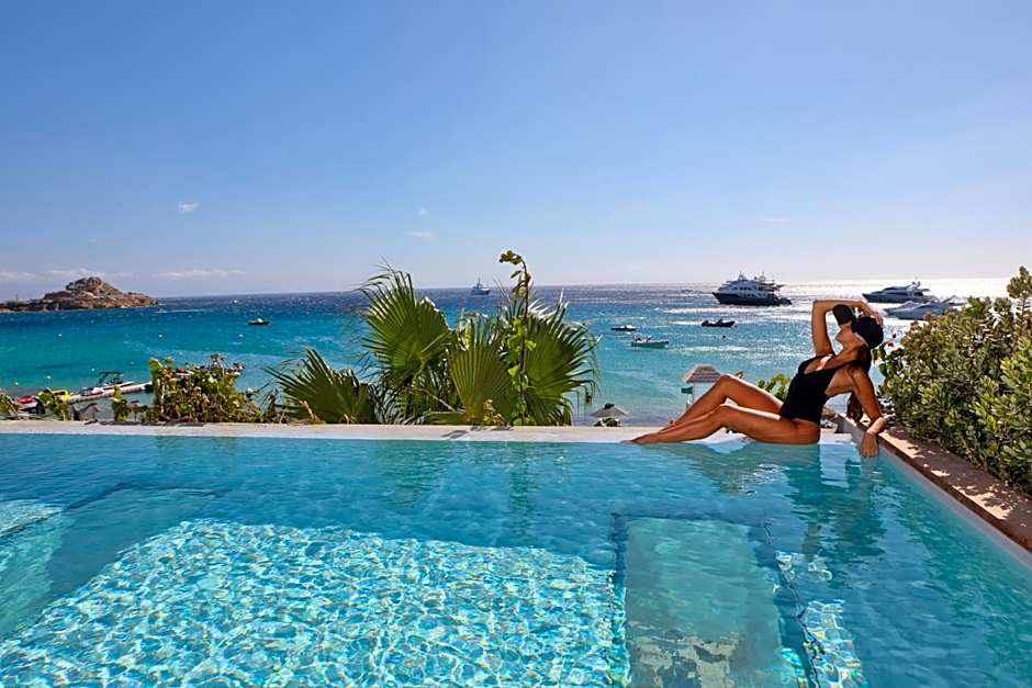 Mykonos Dove Beachfront Hotel