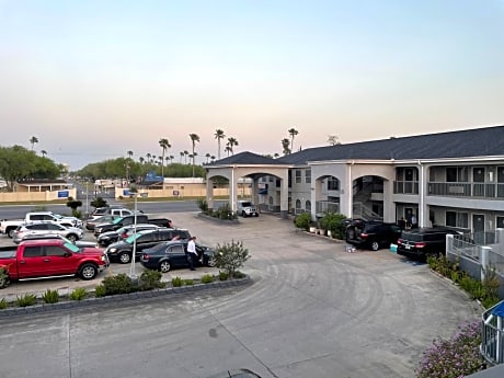 Texas Inn La Feria