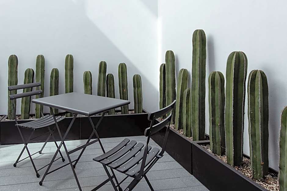 Wynwood House Platon