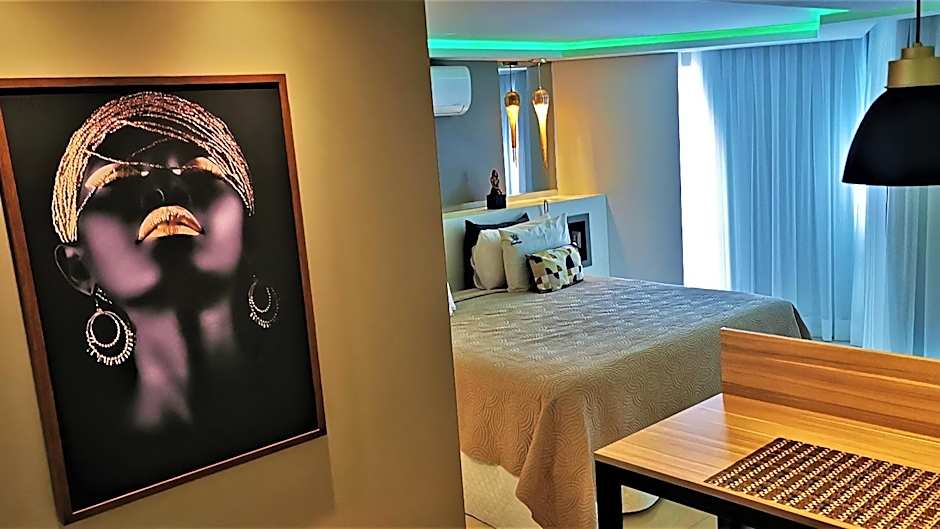 Seaflats Iate Plaza Hotel