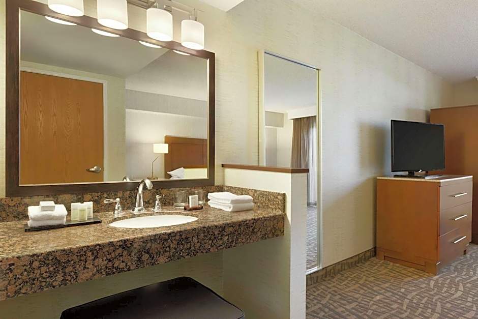 Embassy Suites by Hilton Santa Ana Orange County Airport