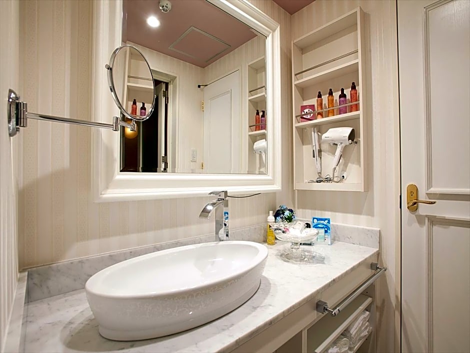 Hotel Alfa Kyoto (Adult Only)