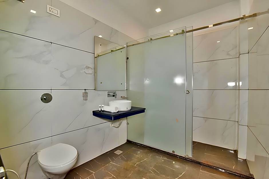 Hotel Sallow Premium