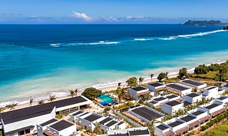 Amber Lombok Beach Resort
