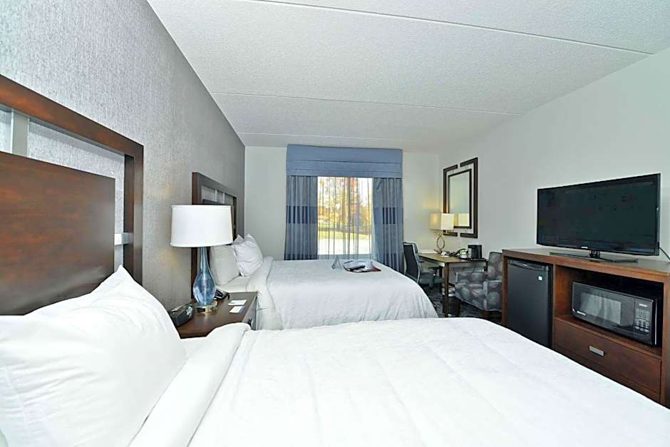 Hampton Inn By Hilton And Suites Greensboro/Coliseum Area, Nc