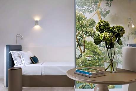 Junior Suite with Balcony