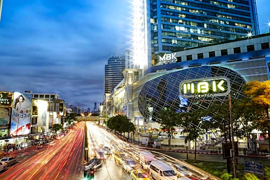 Episode 11 Hostel Sukhumvit