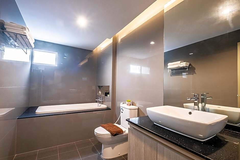 The Airport Courtyard Suvarnabhumi Airport