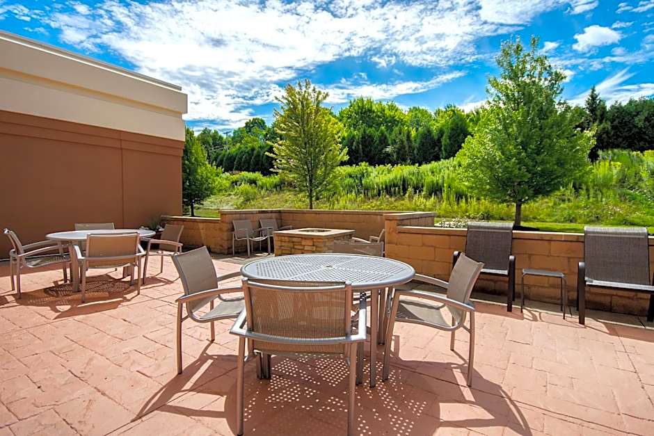 SpringHill Suites by Marriott Erie