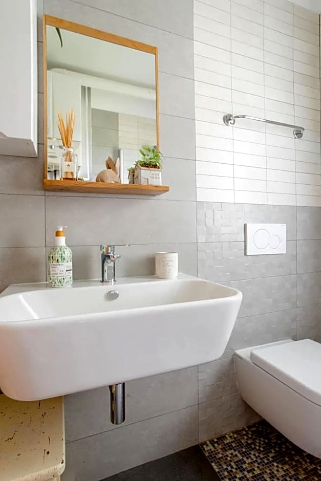 B&B Ernestine Family Home