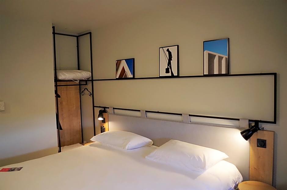 Ibis Lunel Petite Camargue