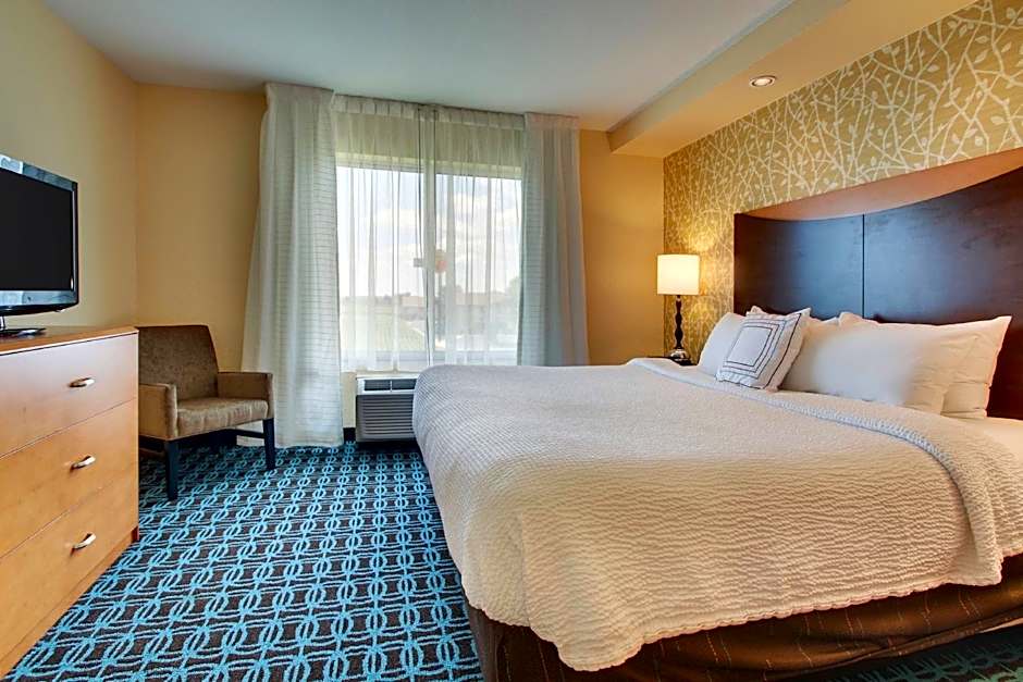 Fairfield Inn & Suites by Marriott Ottawa Starved Rock Area